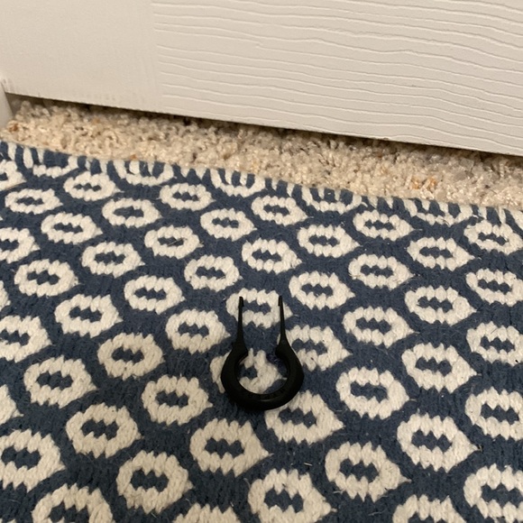 Redragon K552 TKL Mechanical Gaming Keyboard - Picture 5 of 6